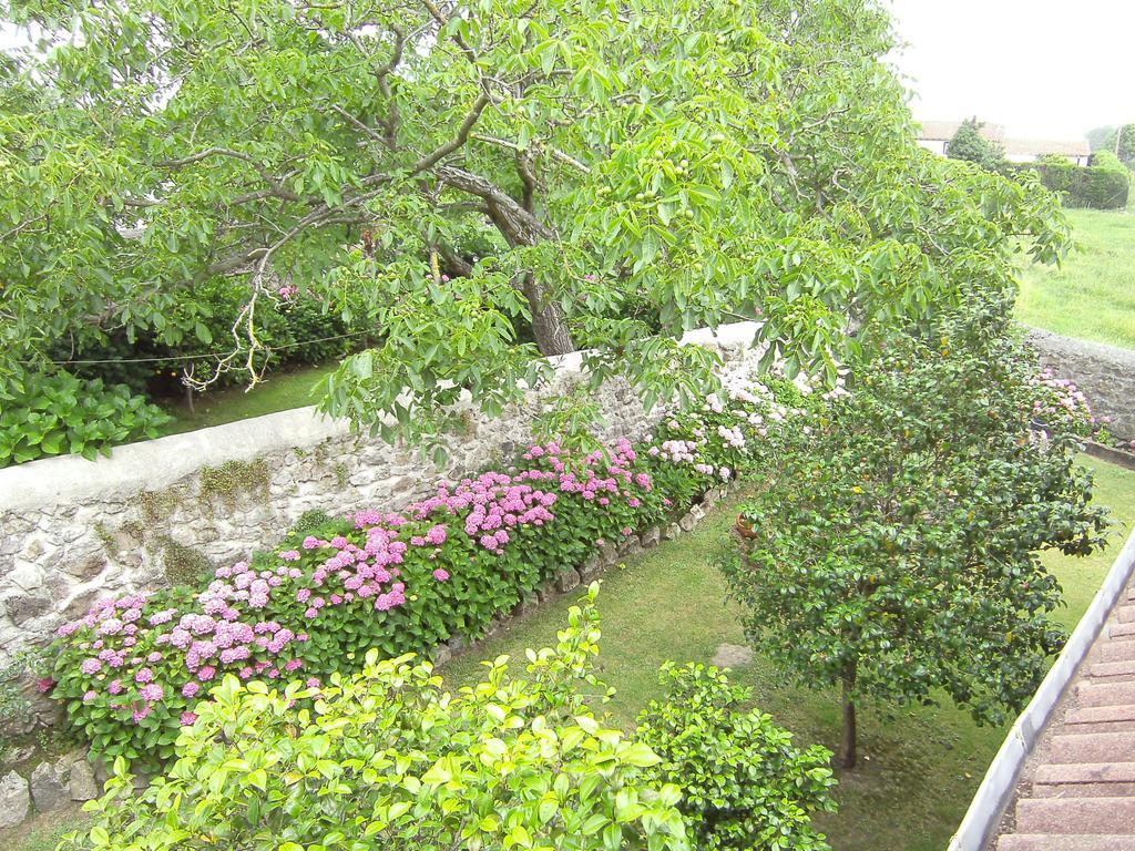 Hosteria Las Fuentes Rubayo Exterior photo